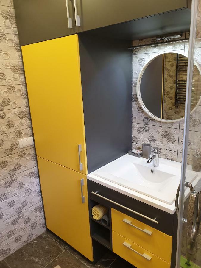 Lux Apartman Čačak Exteriör bild