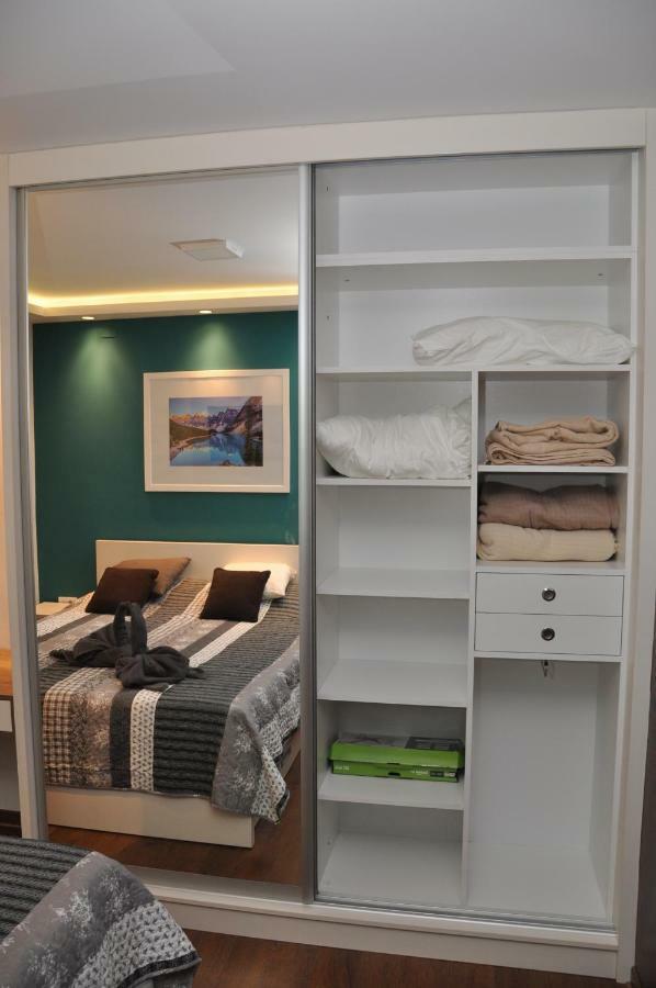 Lux Apartman Čačak Exteriör bild